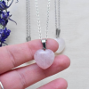 PENDENTIF CŒUR EN QUARTZ ROSE – Image 2