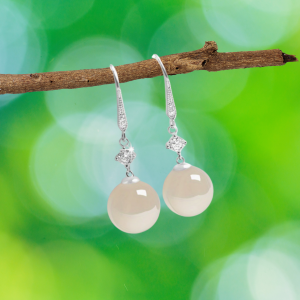 BOUCLES D'OREILLES EN AGATE BLANCHE