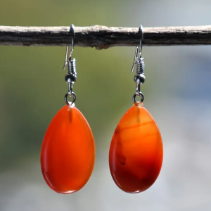 BOUCLES D’OREILLES en agate rouge