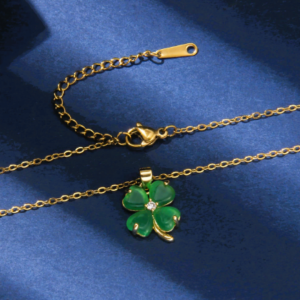 PENDENTIF TREFLE A 4 FEUILLES DE LA CHANCE