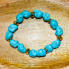 BRACELET MINCEUR EN HAWLITE bleue et perles dorées – Image 4
