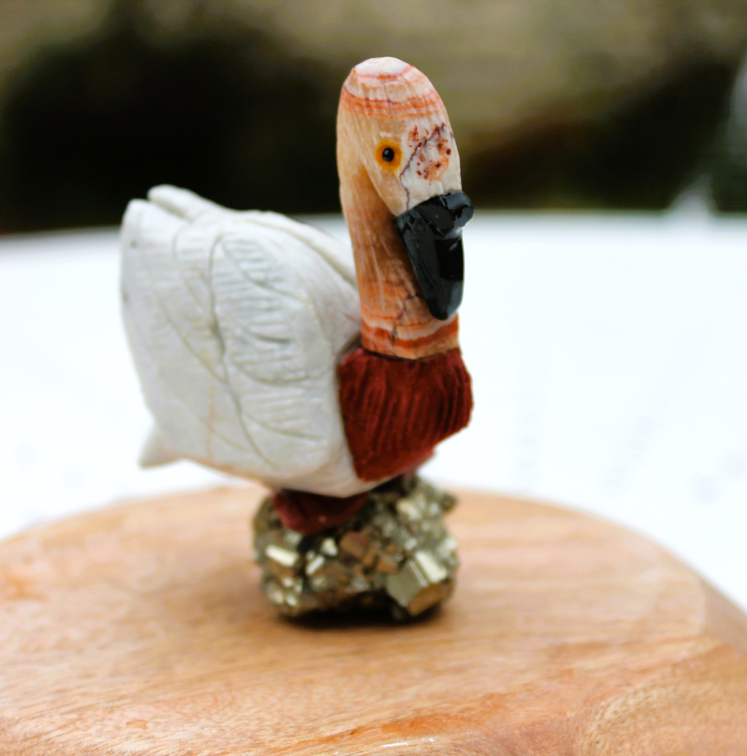 OISEAU EN PIERRES FINES (pélican)