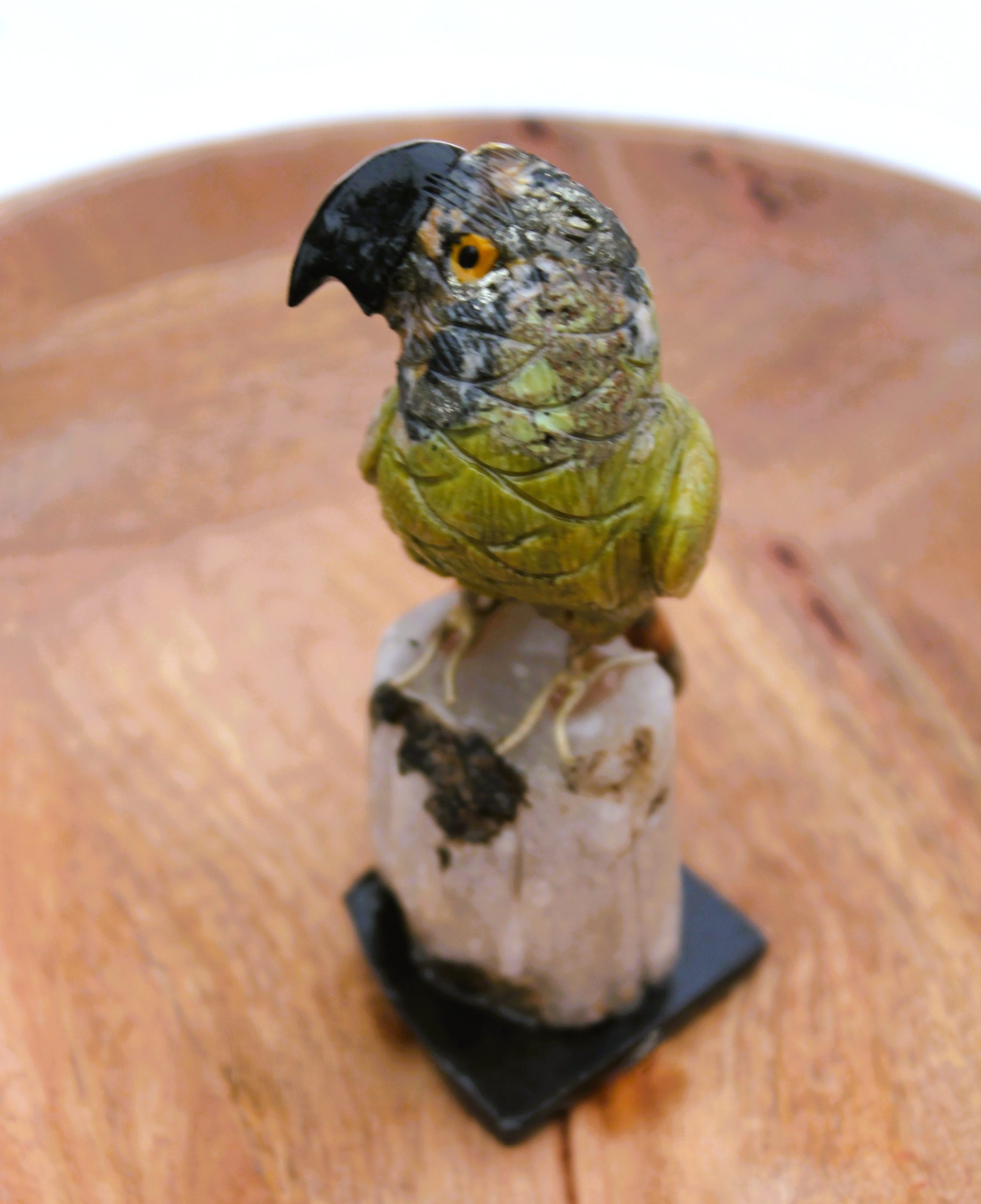 OISEAU EN PIERRES FINES (perroquet)