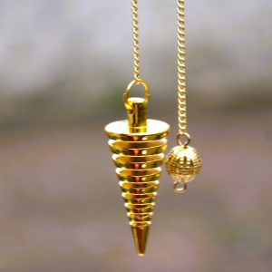 PENDULE en SPIRALE MASSIVE & CROIX DE SAINT BENOIT