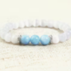 BRACELET en SELENITE & hawlite bleue